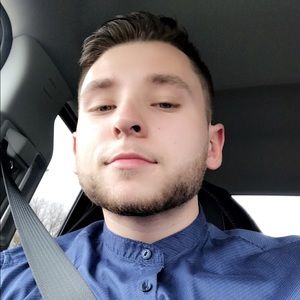 Meet your Posher, Alecsandro